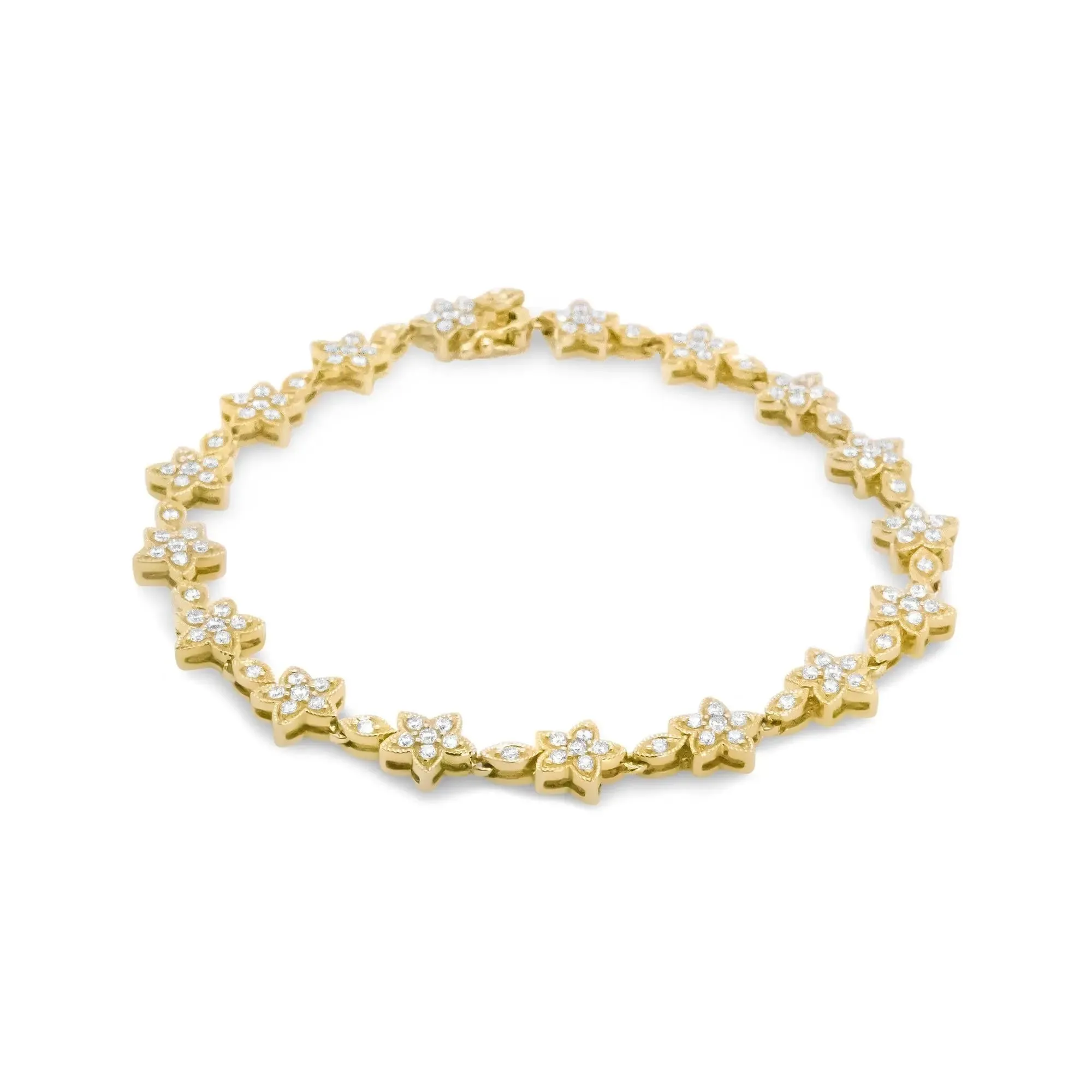 14K White Gold Diamond Floral Elegance Bracelet with 1 1/5 Cttw Sparkle