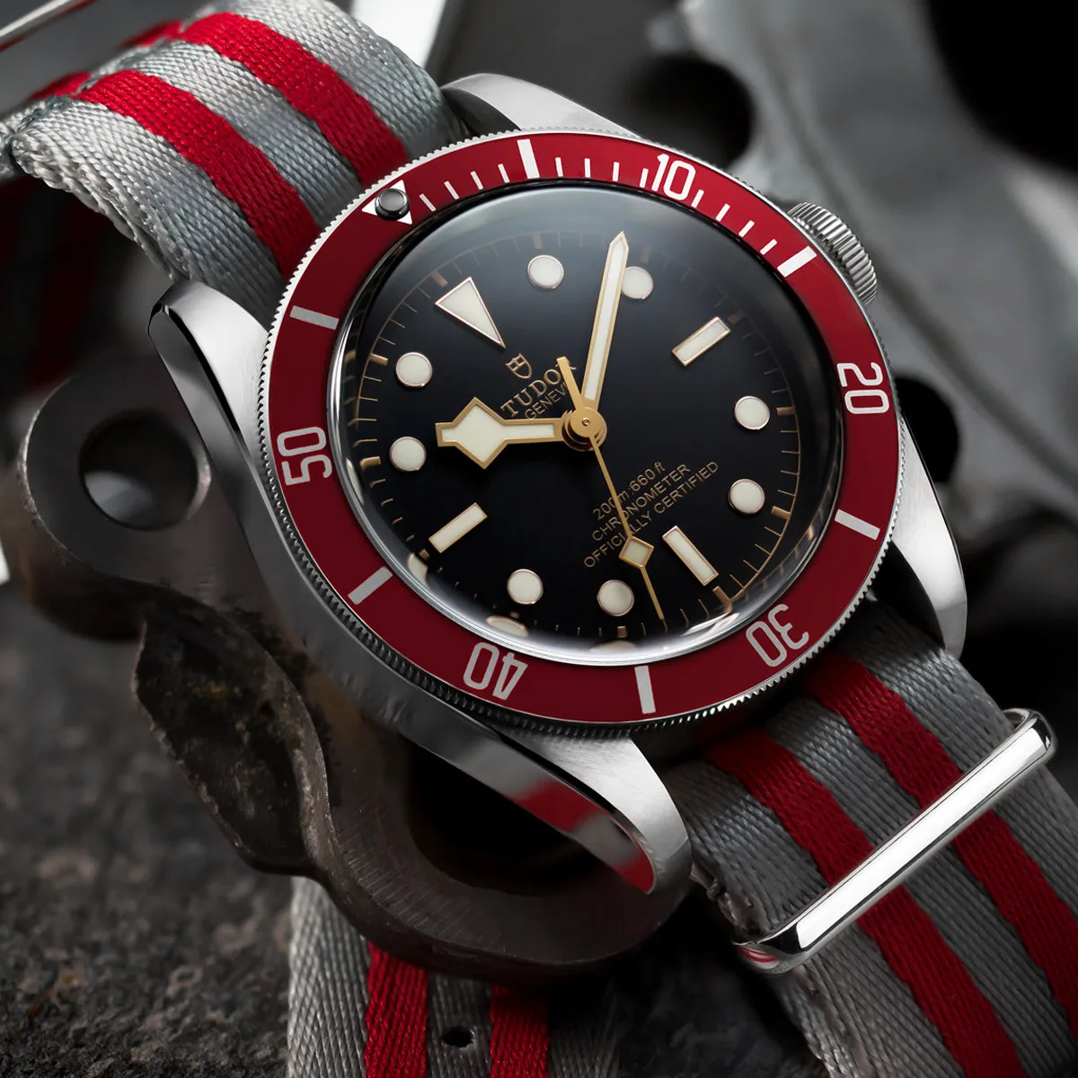 1973 British Military Watch Strap: ARMOURED - Grey/Red, Polished