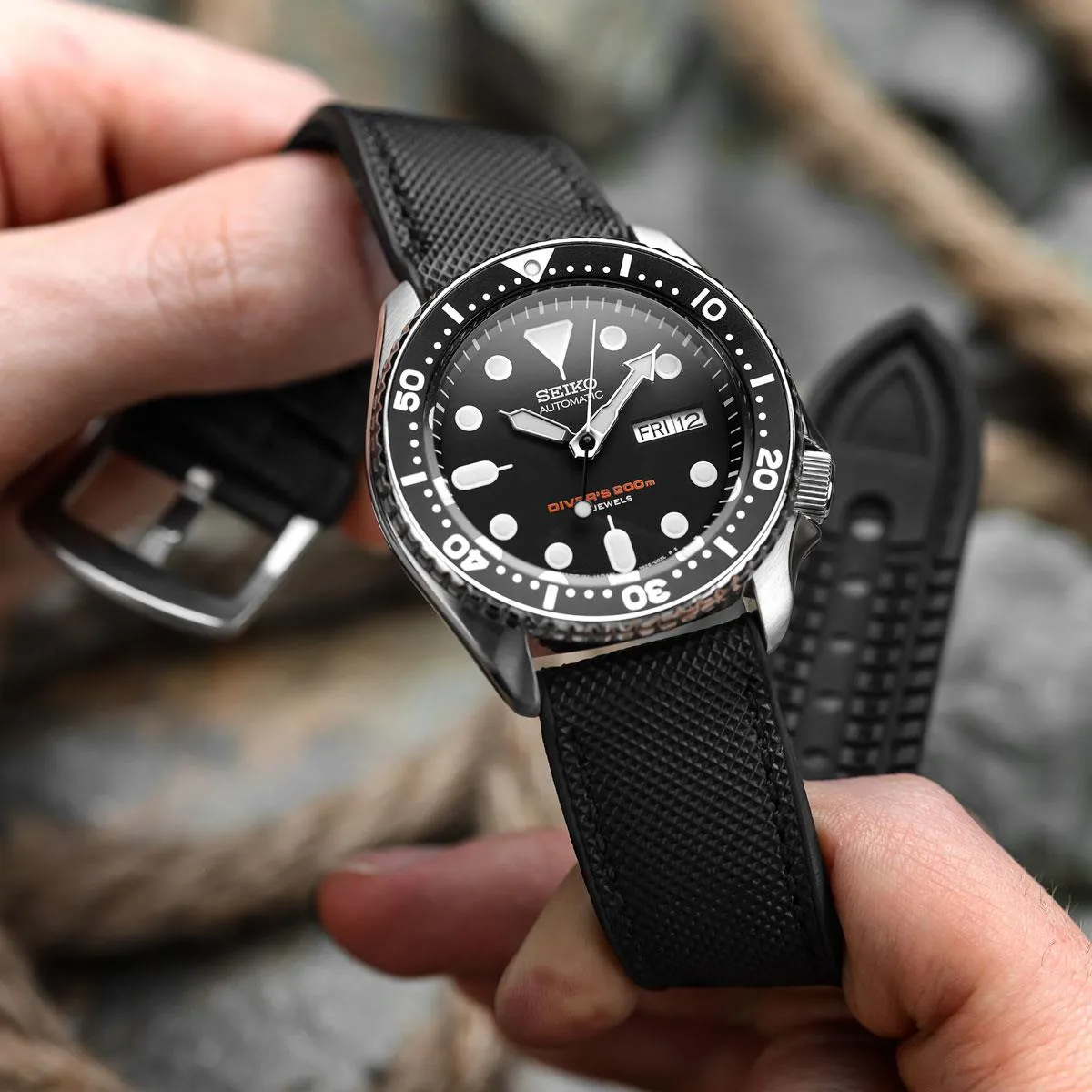 ANVIL FKM Rubber Watch Strap - Black / Red