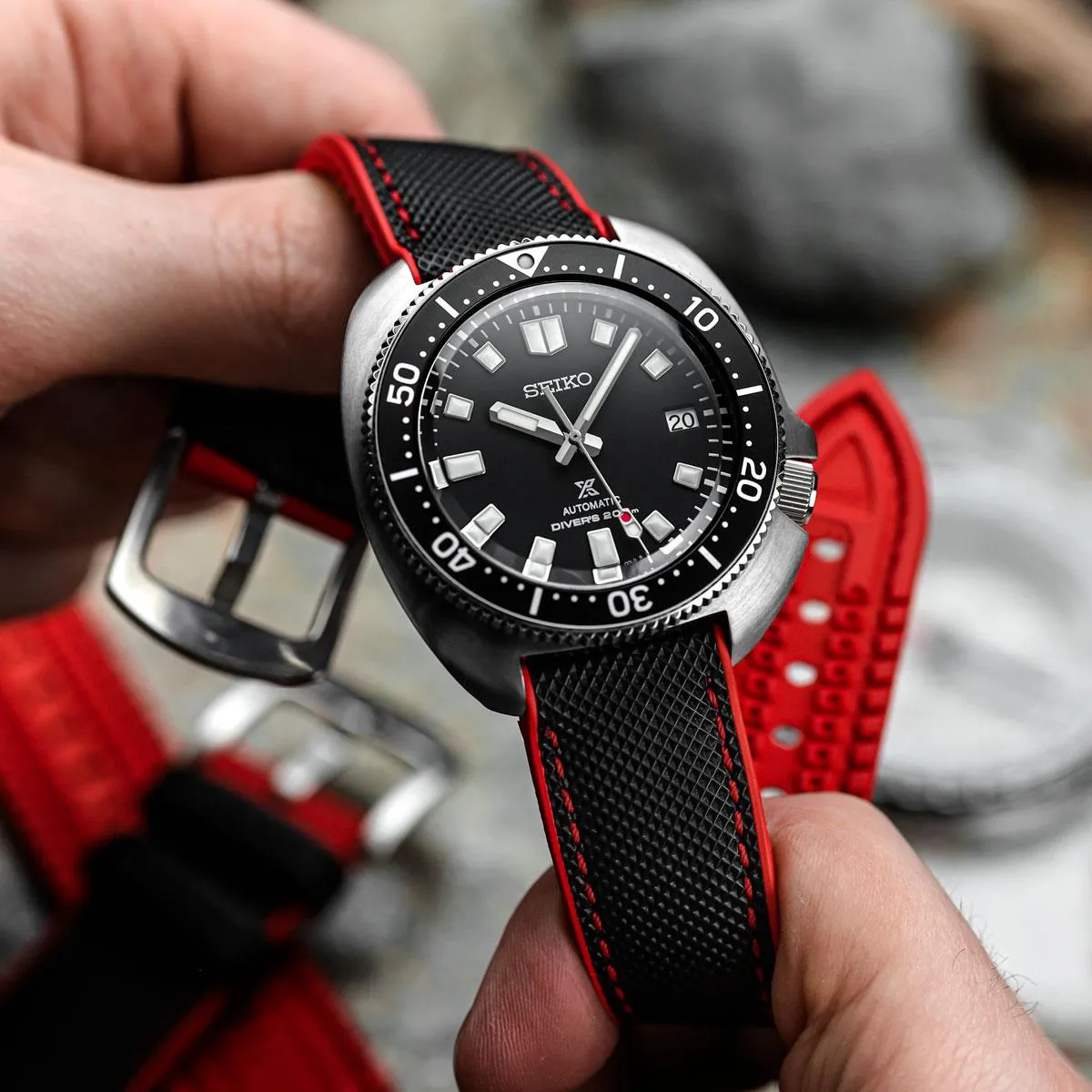 ANVIL FKM Rubber Watch Strap - Black / Red