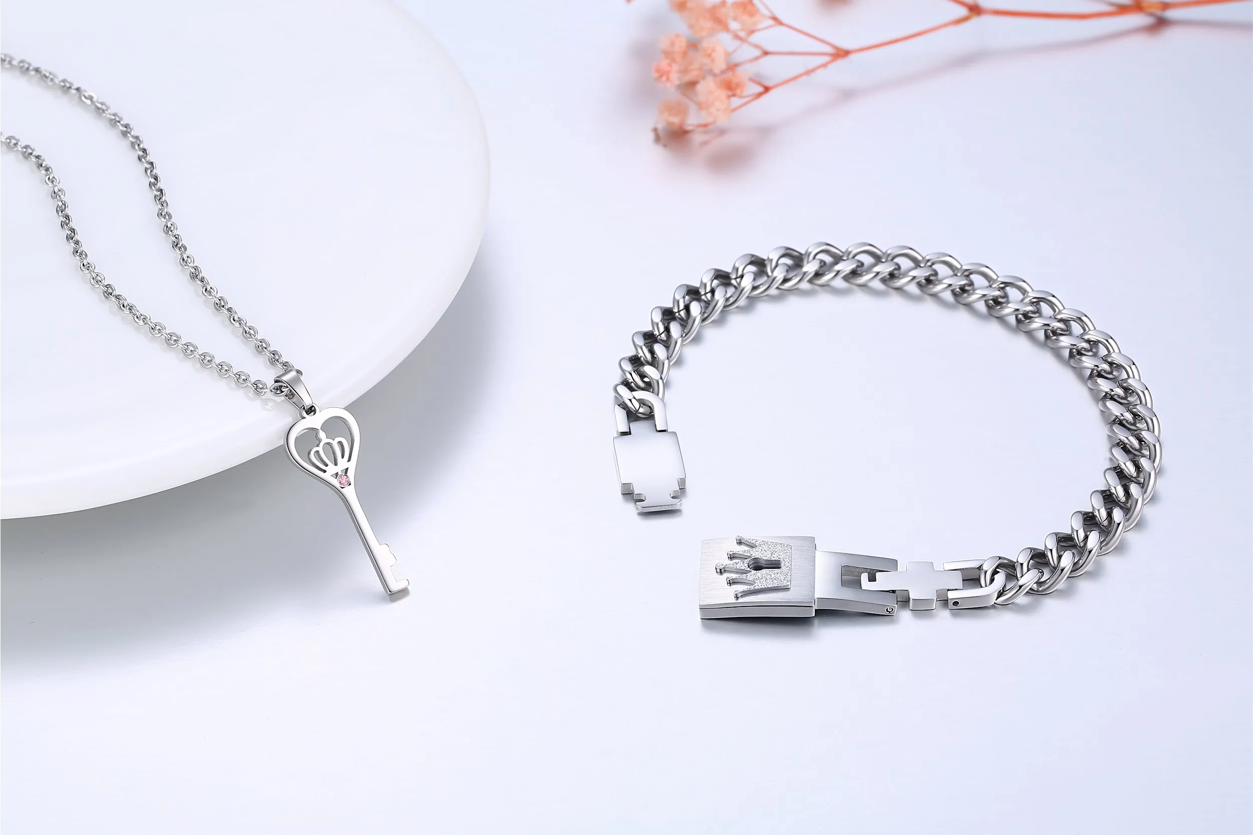 His & Hers Matching Set King Queen Key Lock Bracelet and Pendant Couple Jewelry Set